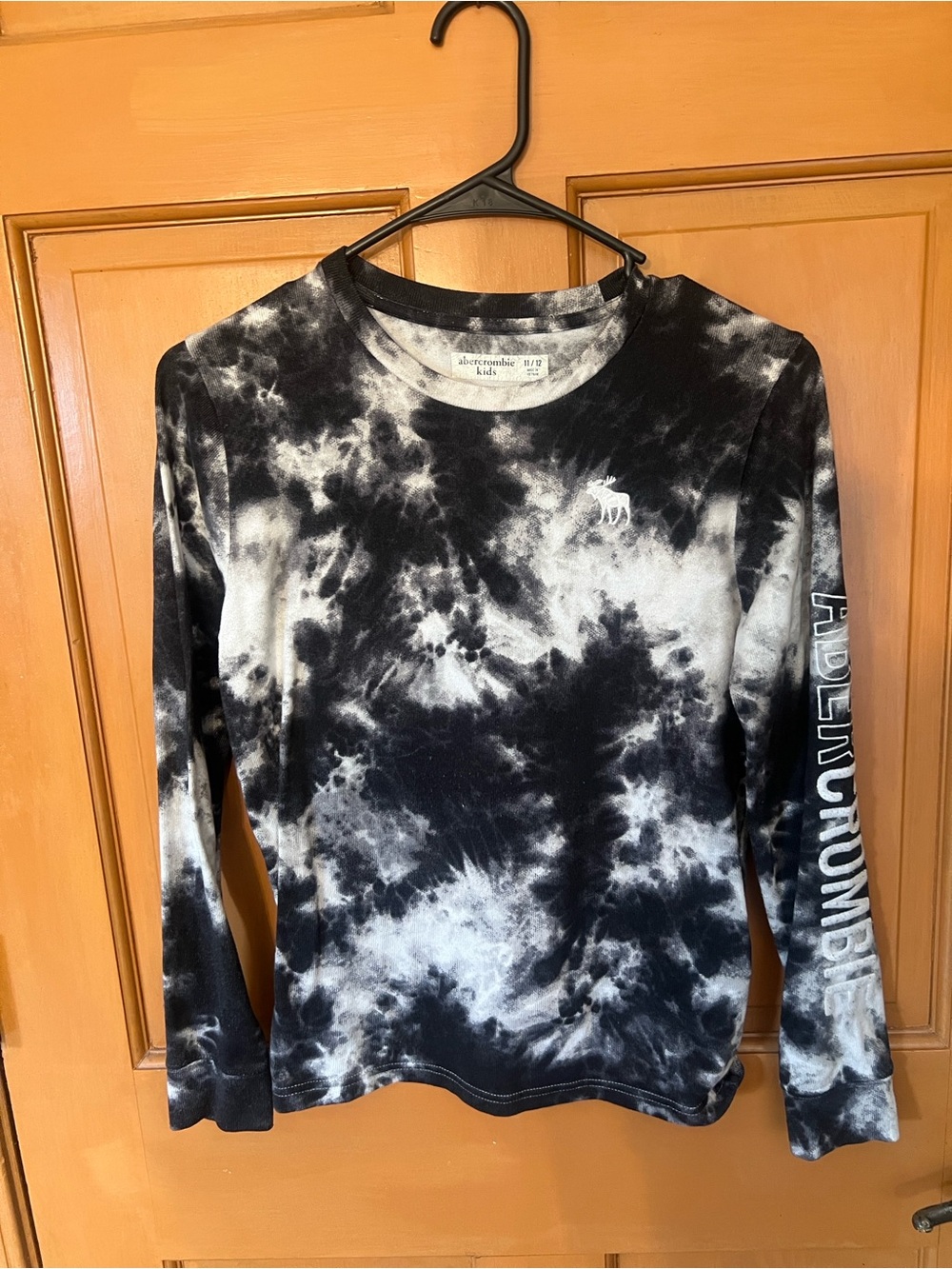 abercrombie kids Black & White Tie-Dye Crewneck Tee